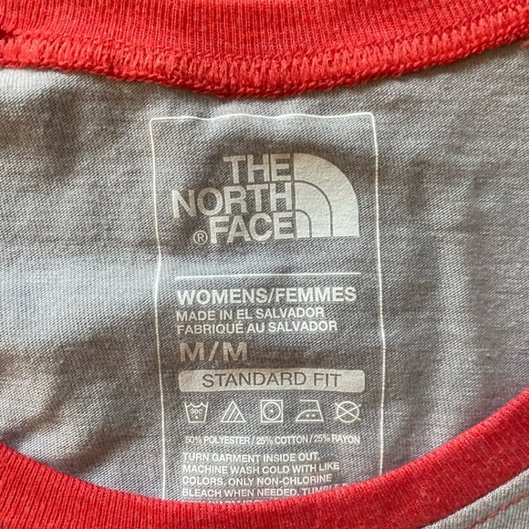 The North Face Texas Never Stop Exploring Tee Shirt - Picture 3 of 5